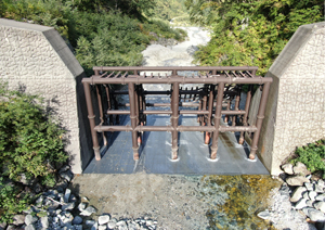 北陸地方整備局松本砂防事務所南股第4号砂防堰堤(長野県)