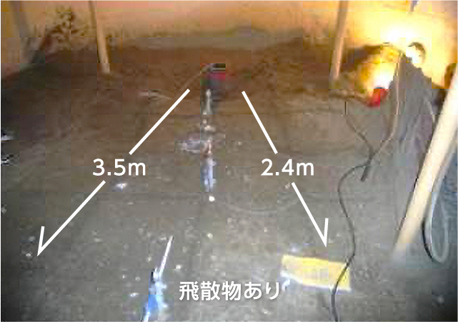 ゴムシートなしの場合、飛散物あり